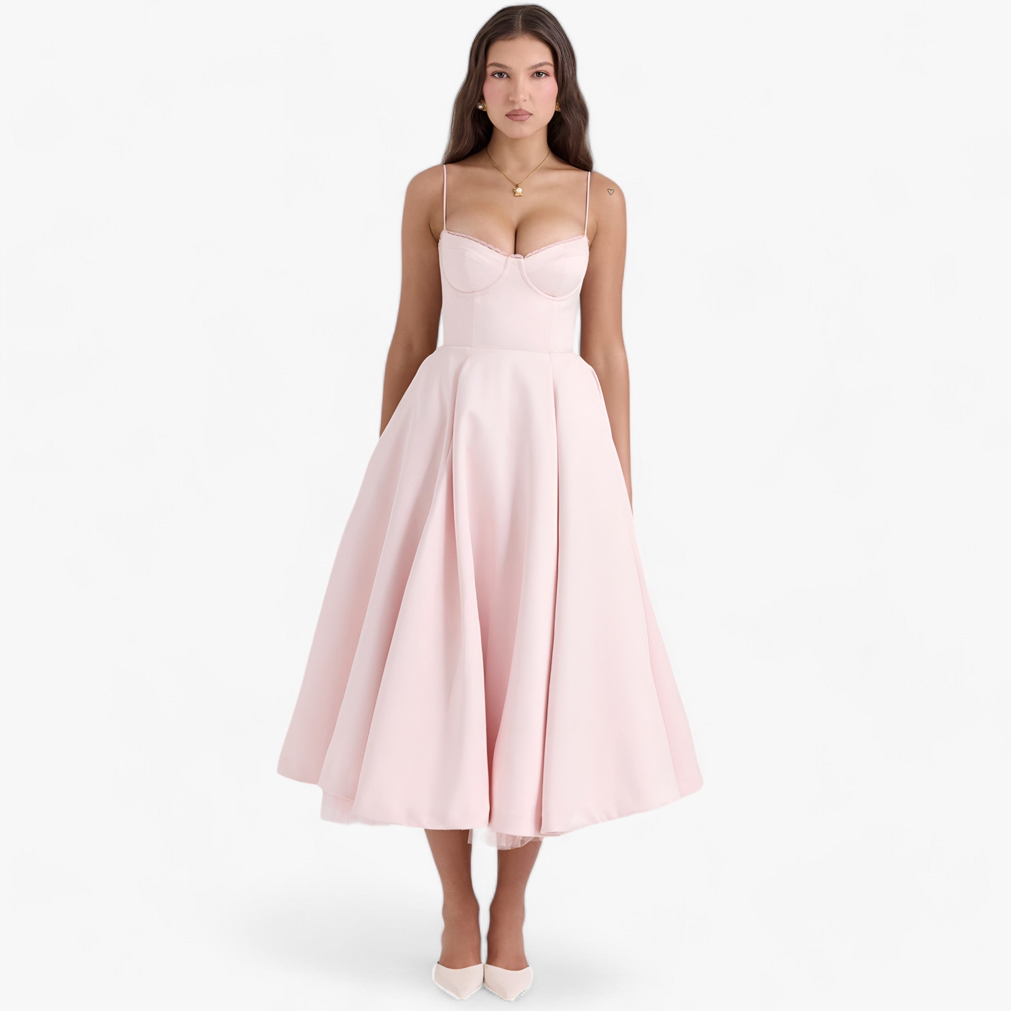 Long Gala Dress with an Elegant Wide-Cut Design